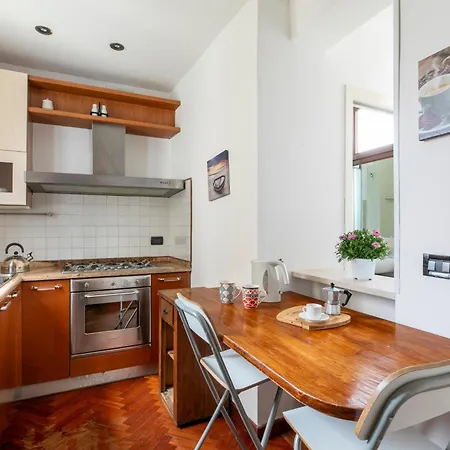 Lovely Apatment For 7 Person - Ac -wifi Appartamento Venezia