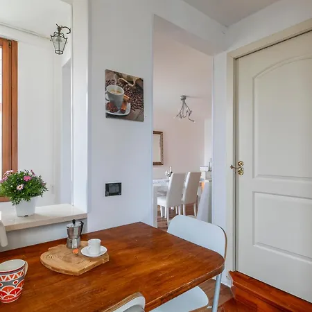 Appartamento Lovely Apatment For 7 Person - Ac -wifi *